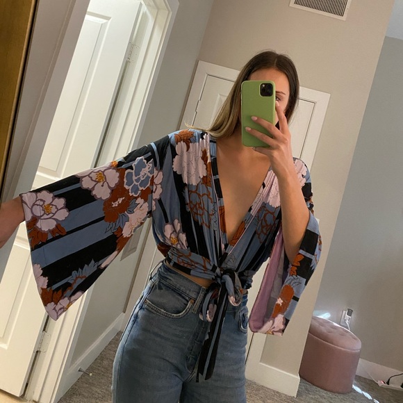 Free People Bell Sleeve Floral Tie Top - Picture 2 of 3